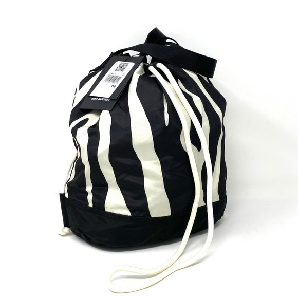 Converse 10018971-A01 Women's Bucket Bag Black White Drawstrings 3 Wear Options - Picture 4 of 7